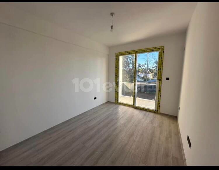 UNFURNISHED 2+1 FLAT FOR RENT
