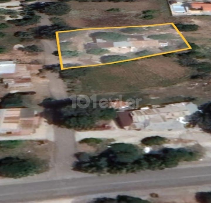 Land for sale in Alsancak 