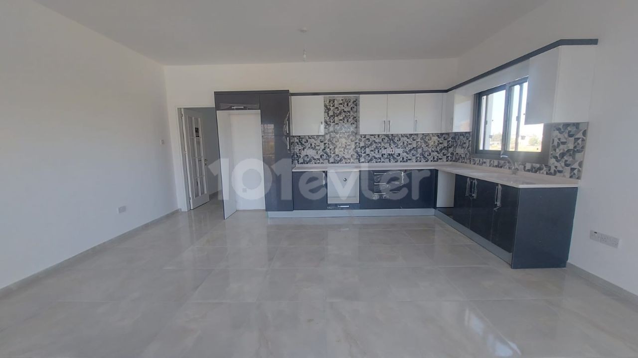 2+1 detached apartments for sale in Alaykoy