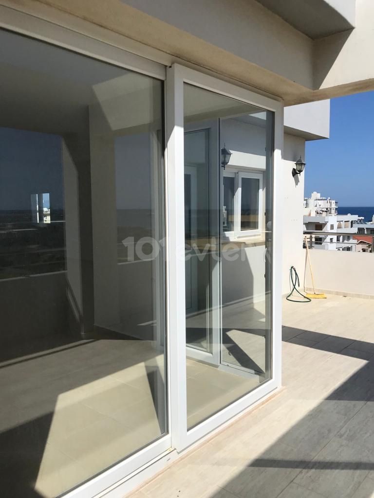 Penthouse for sale in Famagusta Gulserende ** 