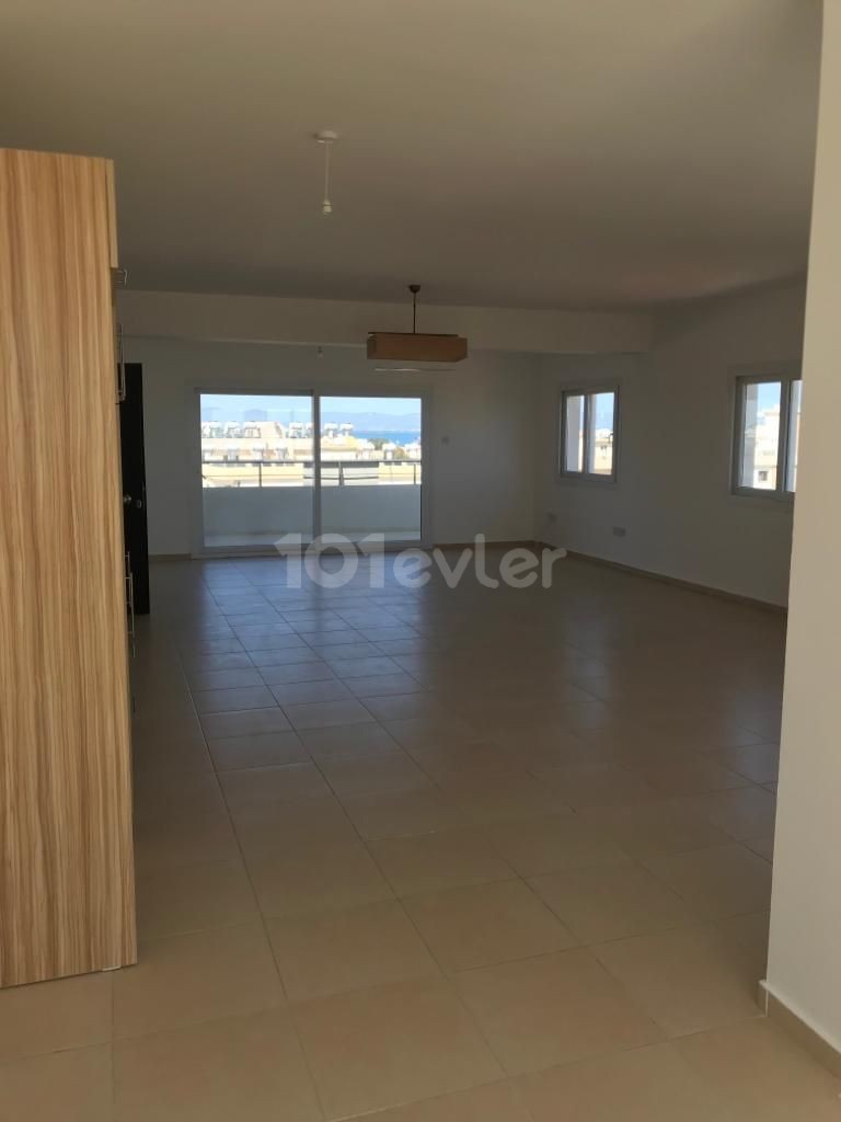 Mağusa Gülserende satılık penthouse