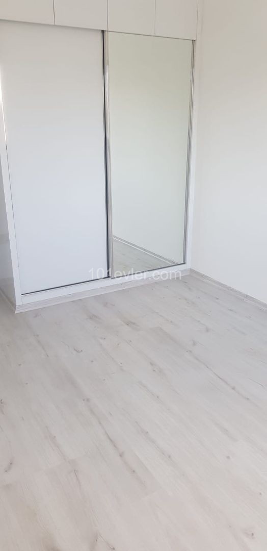 Luxus-Wohnung zum Verkauf im Zentrum von Famagusta 2 + 1 Kampagne Preise ** 