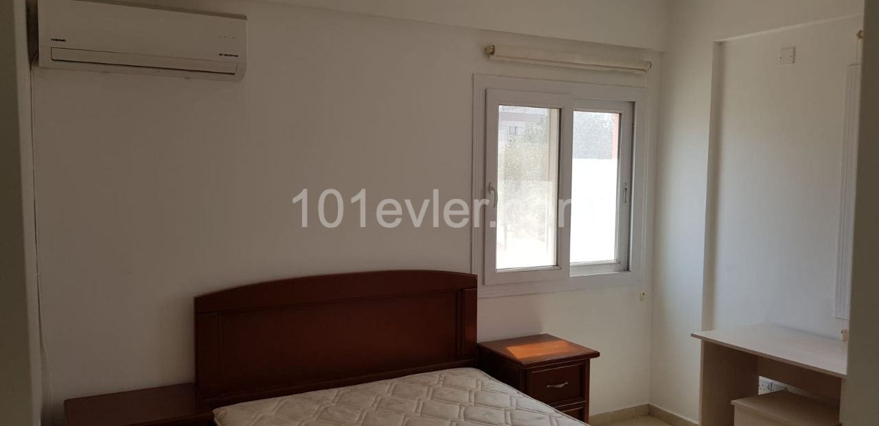 Daü'ye yürüme mesafesinde, 2+1 yıllık ödemeli, kiralık full eşyalı lüks daire