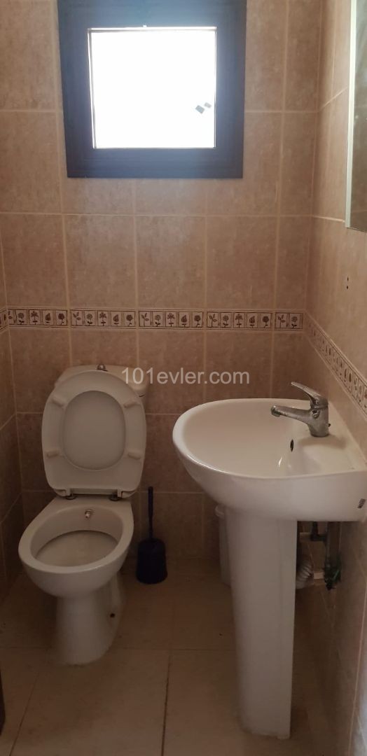 Flats for rent in Famagusta Gülserende 3+1