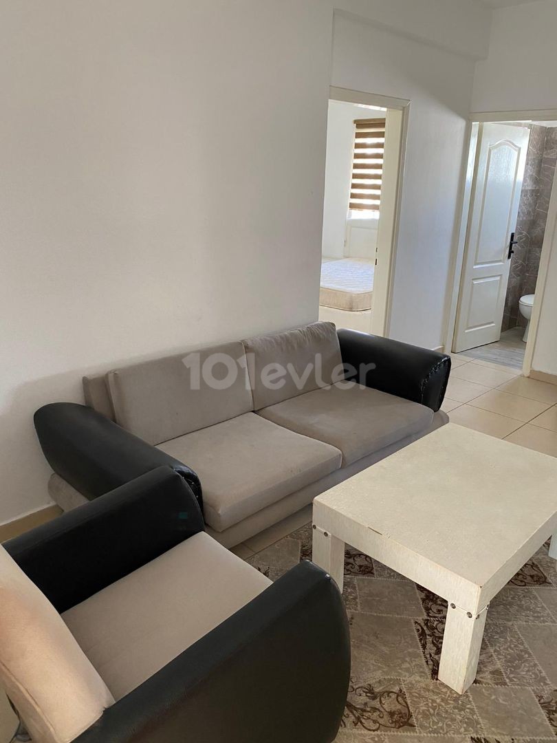 URGENT SALE!!!! FULLY FURNISHED 1+1 FLAT FOR SALE IN THE CENTER OF MAGUSA ** 