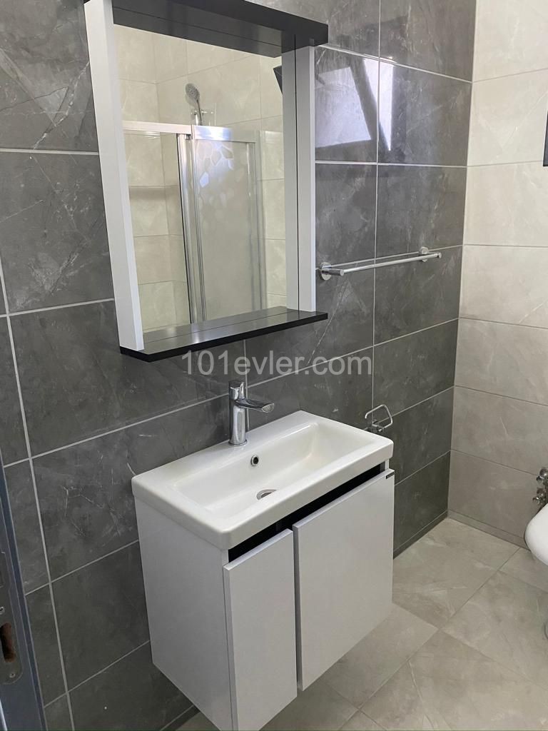 TUZLA MERKEZDE ULTRA LÜKS YENİ EŞYALI 2+1 DAİRE