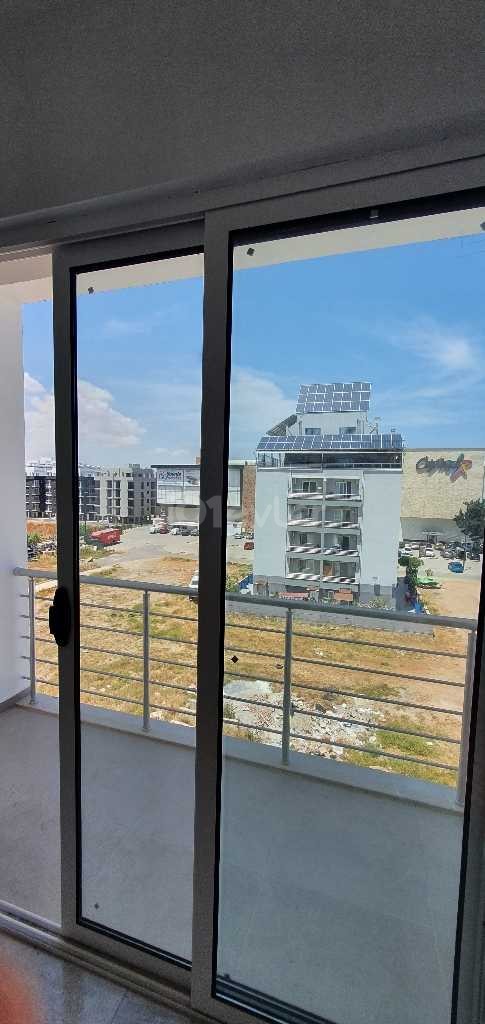 2+1 APARTMENT FOR RENT OUTSIDE THE CITY MALL ** 