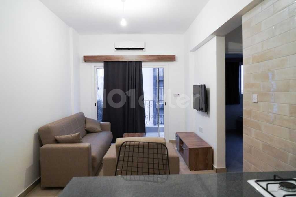 LUXURY FULL ESYALI 2+1 APARTMENT IN A CENTRAL LOCATION WITHIN WALKING DISTANCE OF EMU ** 