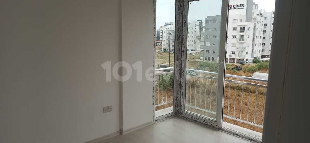 2+1 UNFURNISHED FLAT TO RENT IN CANAKKALE REGION