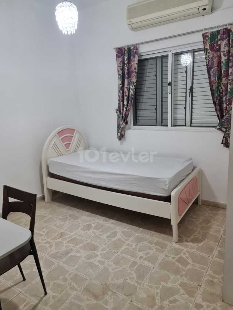 A FULLY FURNISHED 3+1 LARGE APARTMENT SUITABLE FOR FAMILY LIFE IN THE MAGUSA CENTER ** 