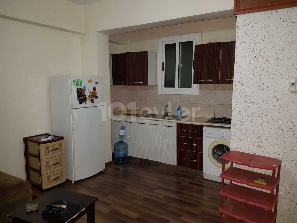 YILLIK ÖDEMELI DAÜ YAKINI 1+1 TEMIZ AILE APARTMANI 