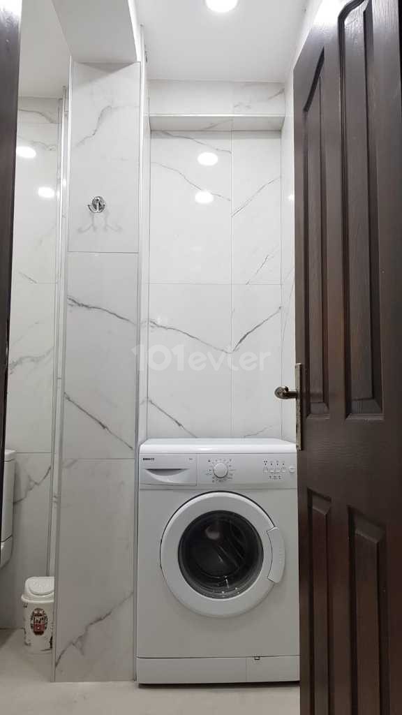 9 AY  ÖDEMELI DAÜ YAKINI GENIŞ FULL ESYALI KOMPLE BAKIMDAN GEÇMİŞ TEMIZ AILE APARTMANI  1+1 DAIRE