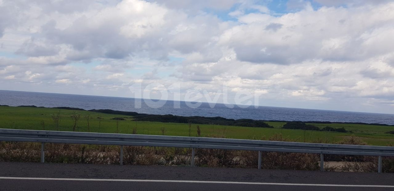 Iskele Balalan sea and mountain view land for sale (open for development)