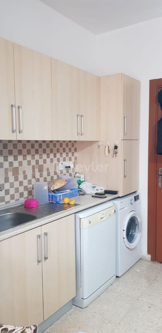 Mağusa Kaliland Bölgesinde full eşyalı aylık ödemeli  kiralık  2+1  daire