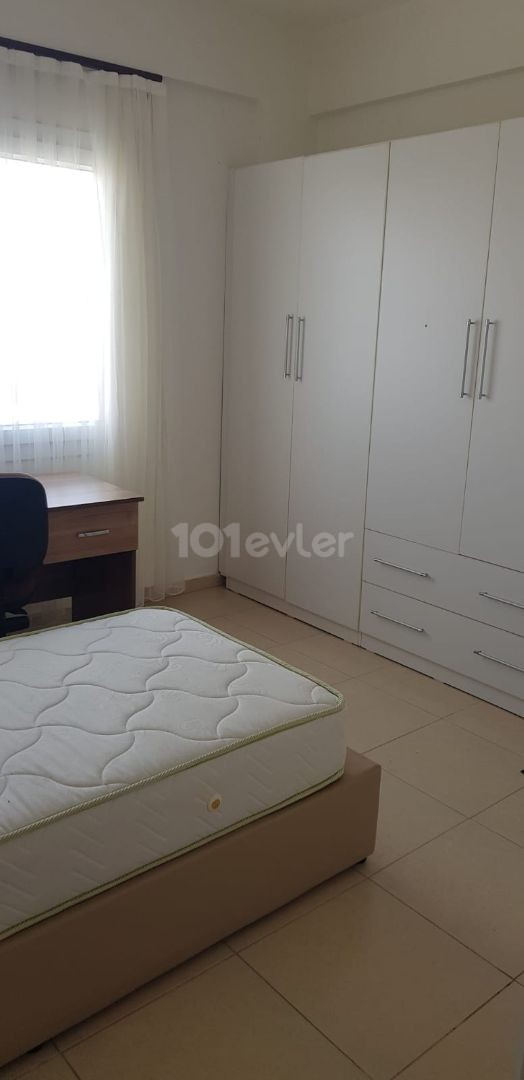 MAĞUSA KARAKOL BÖLGESİNDE 3+1 UGUN FİYATA  kiralık  DAİRE