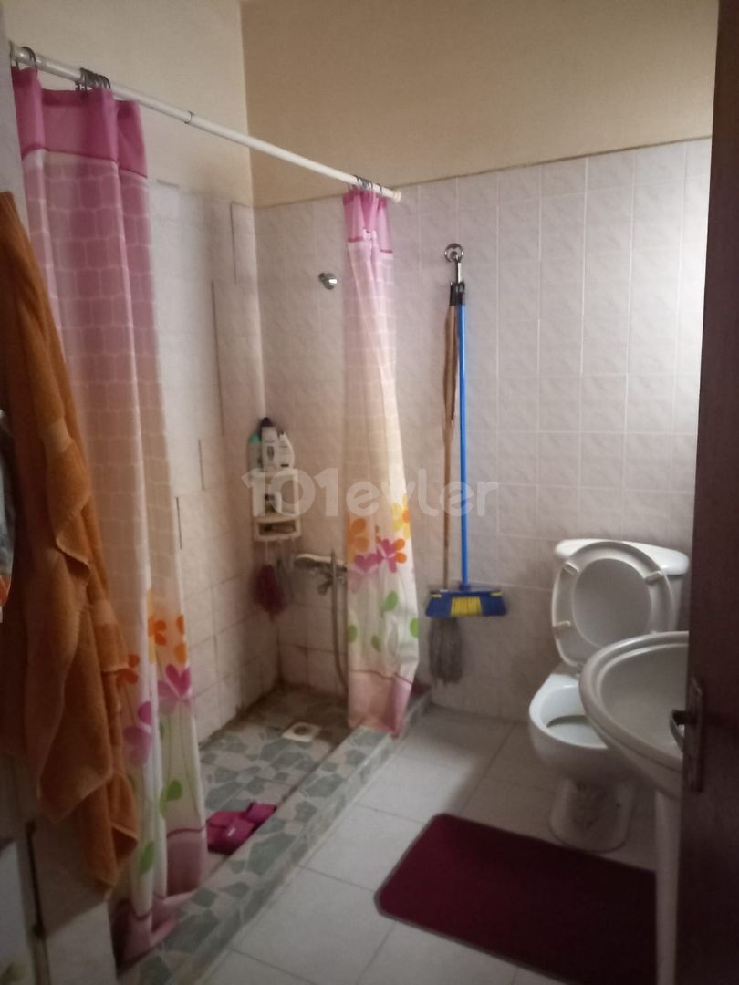 MAĞUSA KARAKOL BÖLGESİNDE 3+1 ACİL SATILIK DAİRE