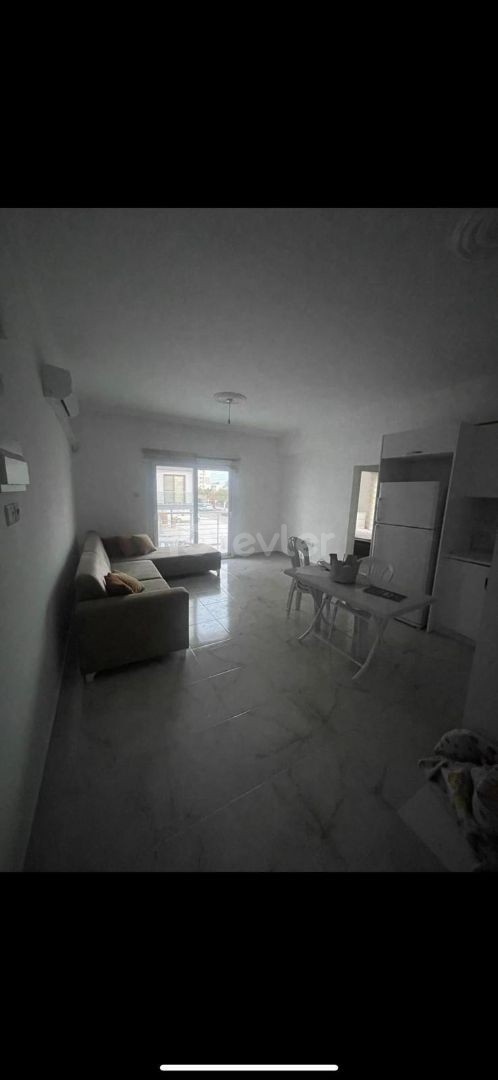 Furnished, 2+1 flat for rent in Famagusta Çanakkale neighborhood