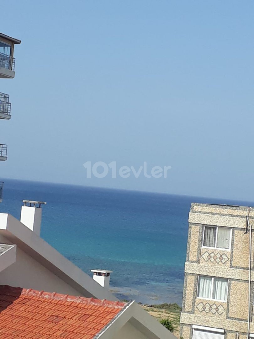 3+1 flat for rent with sea view located in Gülseren