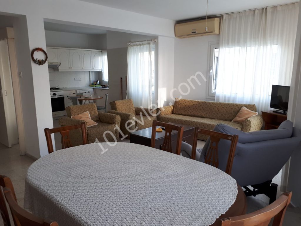 Flat To Rent in Zeytinlik, Kyrenia