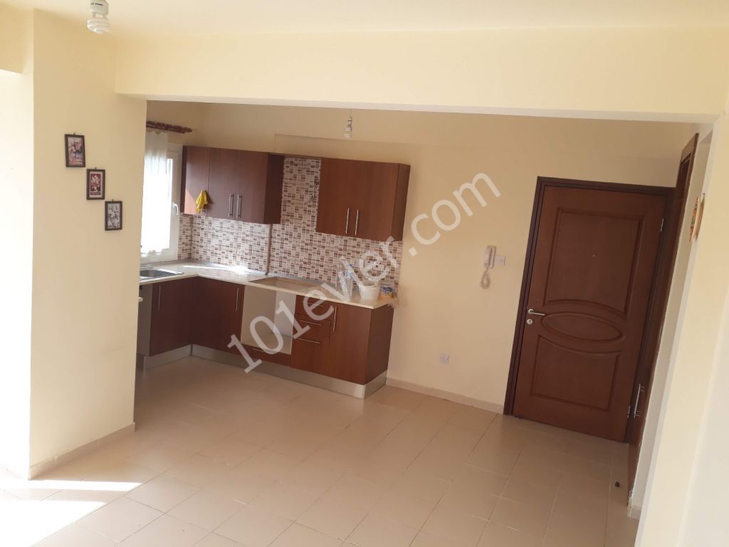 Flat To Rent in Yenişehir, Nicosia