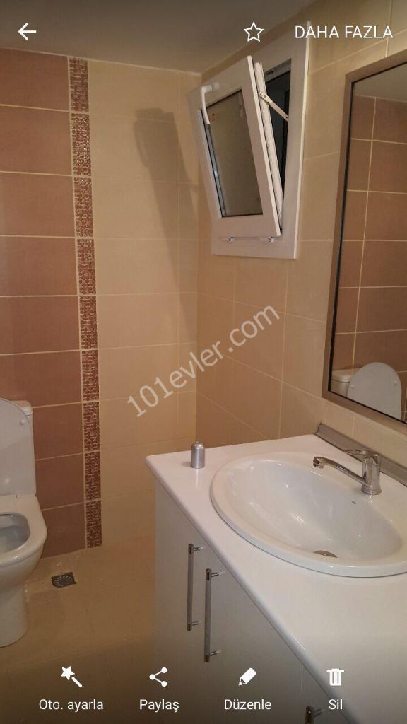 Flat To Rent in Dikmen, Kyrenia