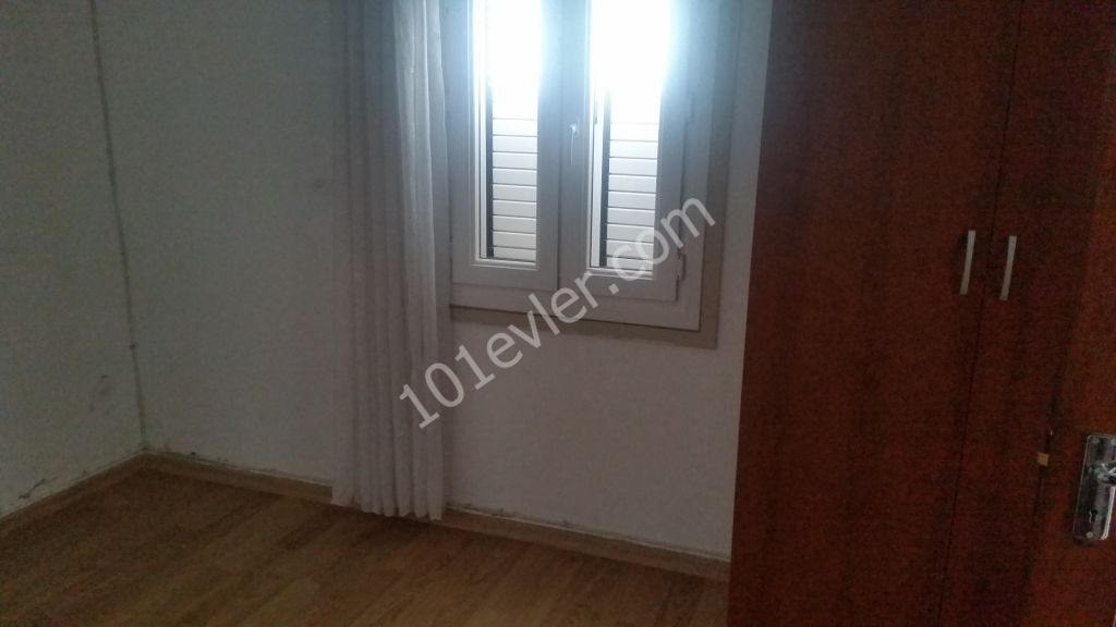 Detached House To Rent in Küçük Kaymaklı, Nicosia