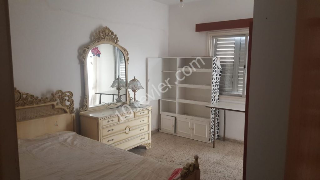 ORTAKÖY DE 3+1 EŞYALI DAİRE