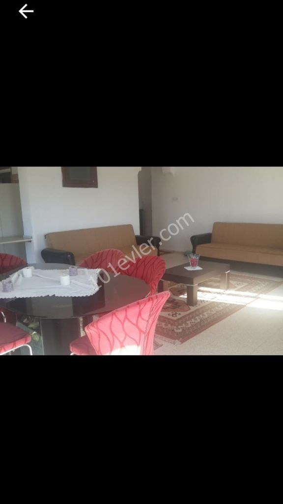 HAMİTKÖYDE DURAKLARA  YAKIN GENİŞ DAİRE 