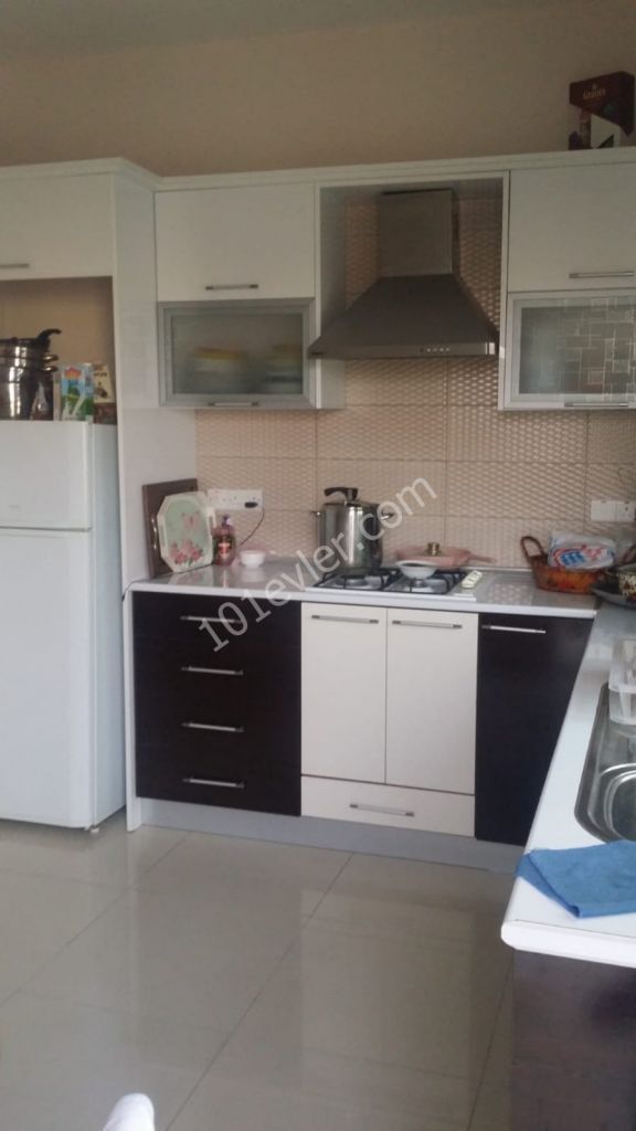 Flat To Rent in Küçük Kaymaklı, Nicosia