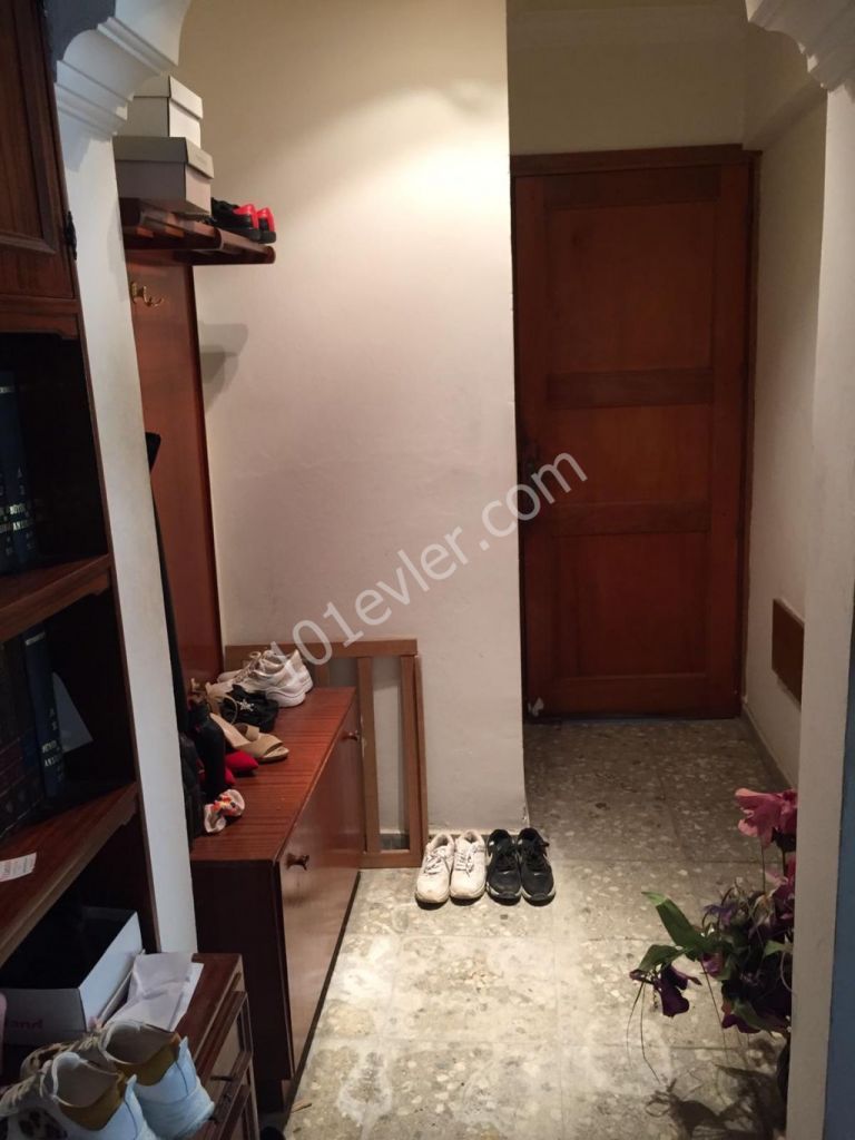 KÖŞKLÜÇİFTLİKTE FULL EŞYALI (3+1) DAİRE