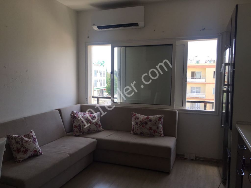 Flat To Rent in Küçük Kaymaklı, Nicosia