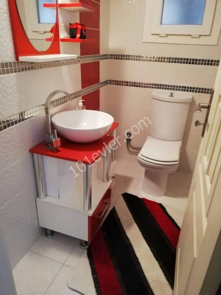 TAŞKINKÖYDE FULL EŞYALI 3+1 DAİRE