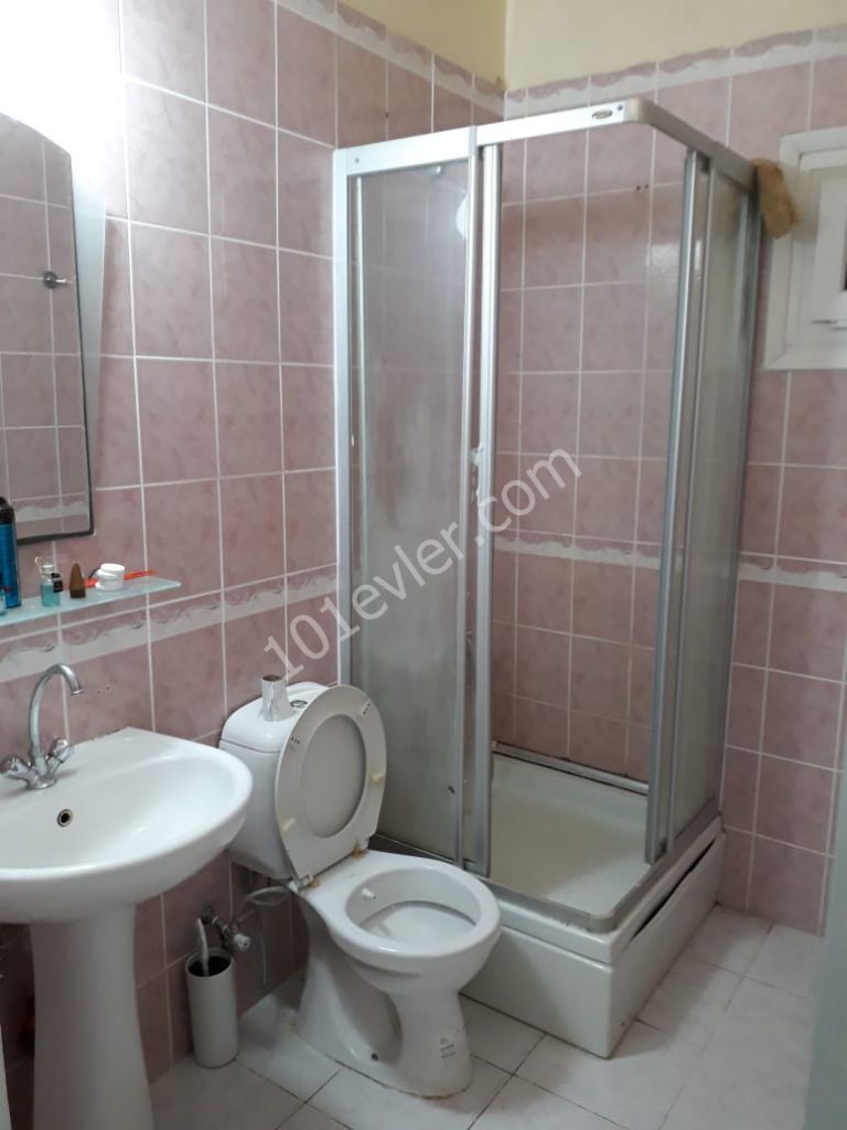 ORTAKÖY DE FULL EŞYALI DAİRE