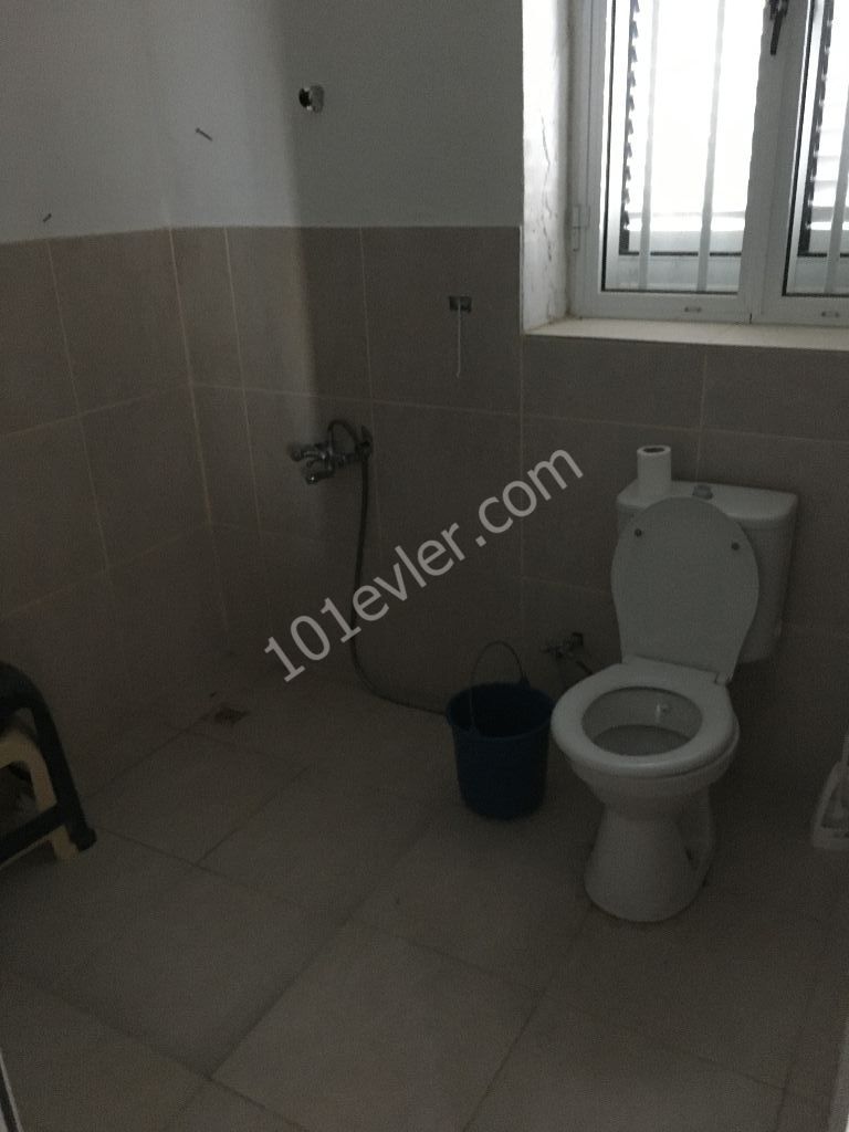 Detached House For Sale in Balıkesir, Nicosia