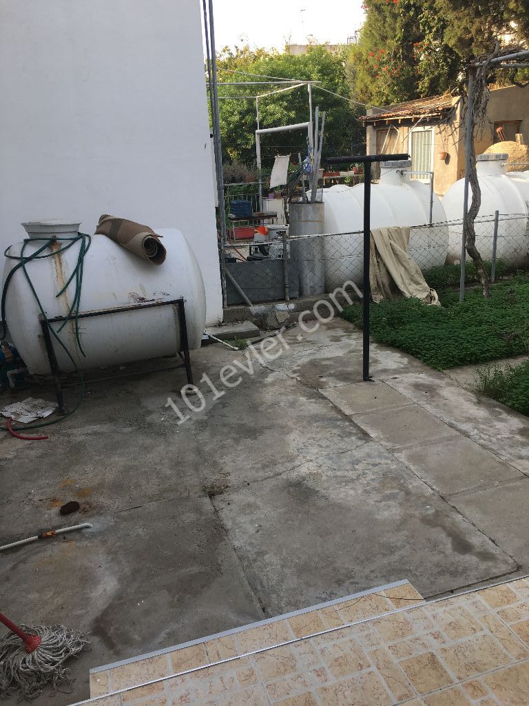 Detached House For Sale in Balıkesir, Nicosia