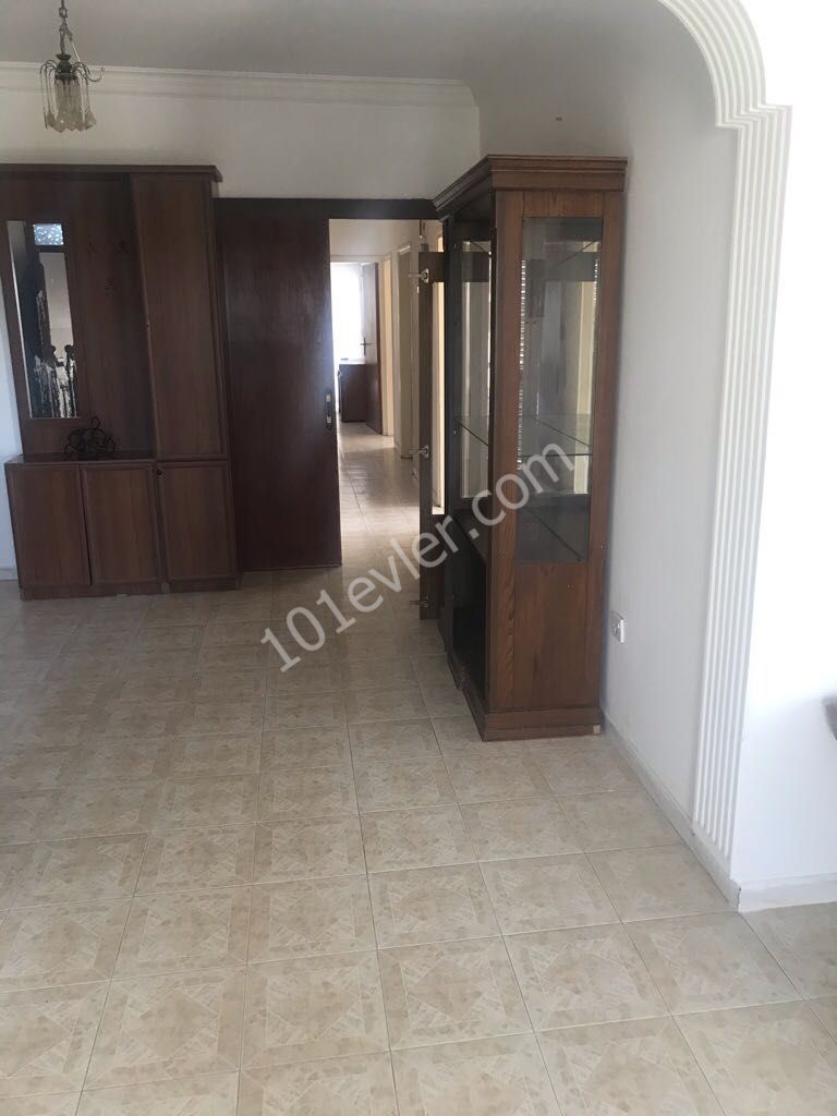 Flat To Rent in Hamitköy, Nicosia