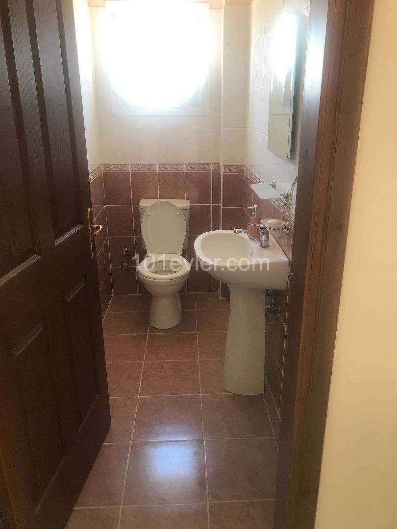 ORTAKÖYDE 3+1 FULL EŞYALI DAİRE