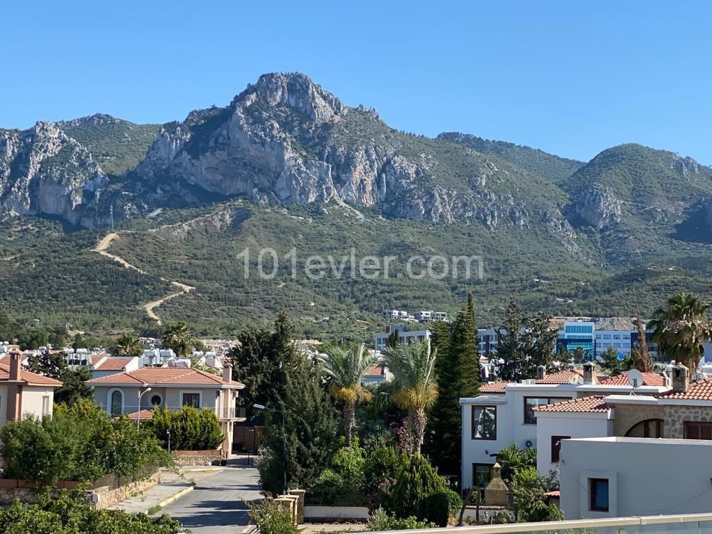 Villa with Full Detached Pool in Karaoğlanoğlu