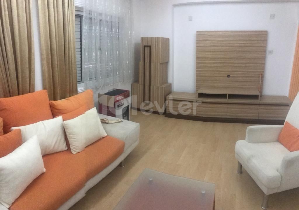 GÖNYELİDE ALT GEÇİDE YAKIN GENİŞ 3+1 FULL EŞYALI DAİRE