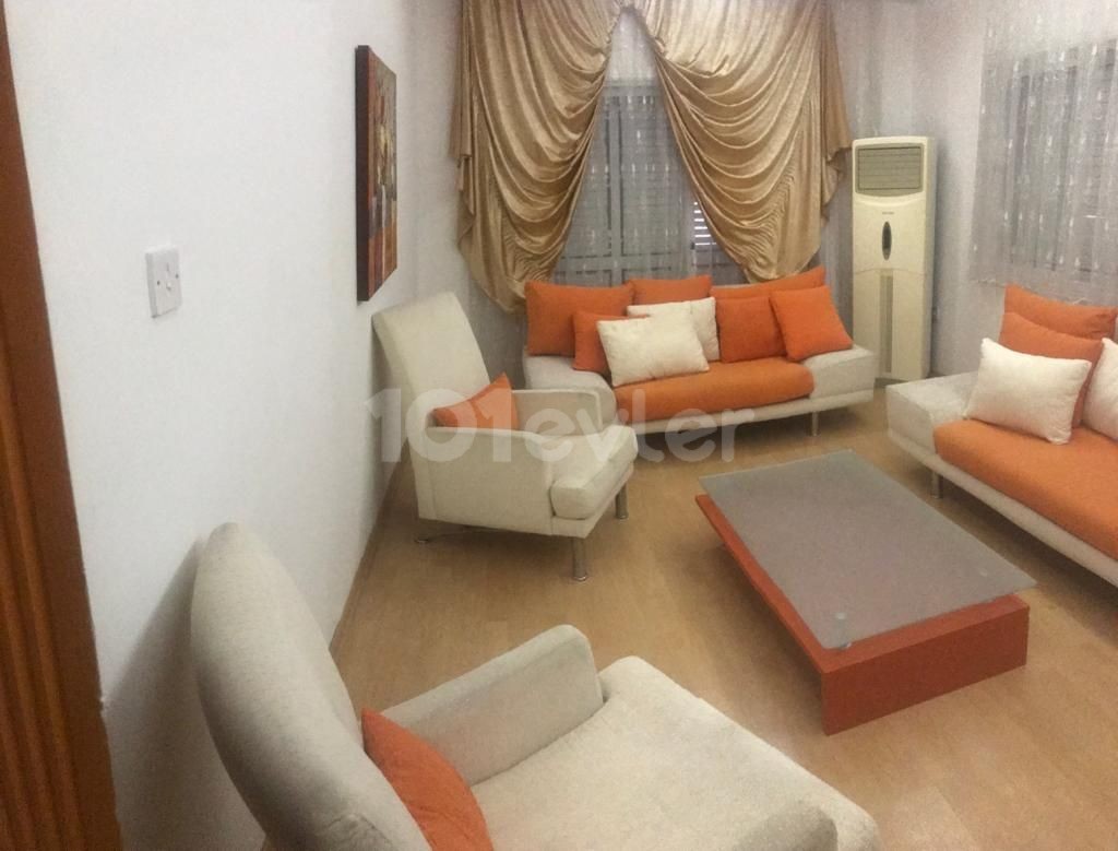 GÖNYELİDE ALT GEÇİDE YAKIN GENİŞ 3+1 FULL EŞYALI DAİRE