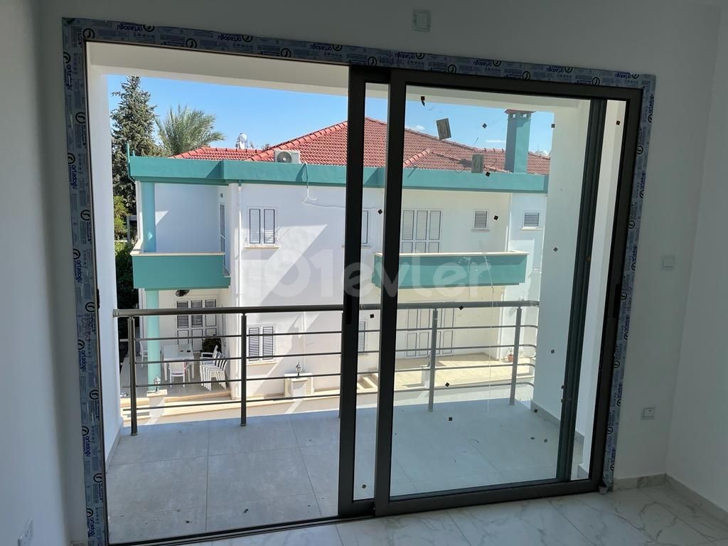 GÖNYELİ MERKEZDE 2 KATLI APARTMANIN 2. KATLARI(2+1)