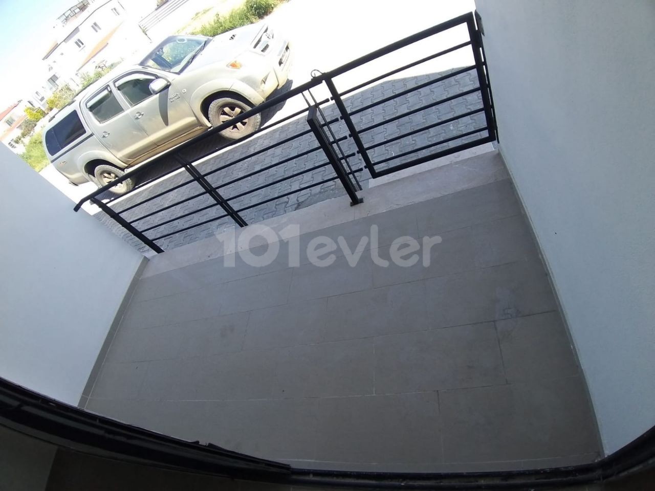 Y.2+1 APARTMENTS IN A 2-STOREY BUILDING LOCATED IN THE CITY CENTER ** 