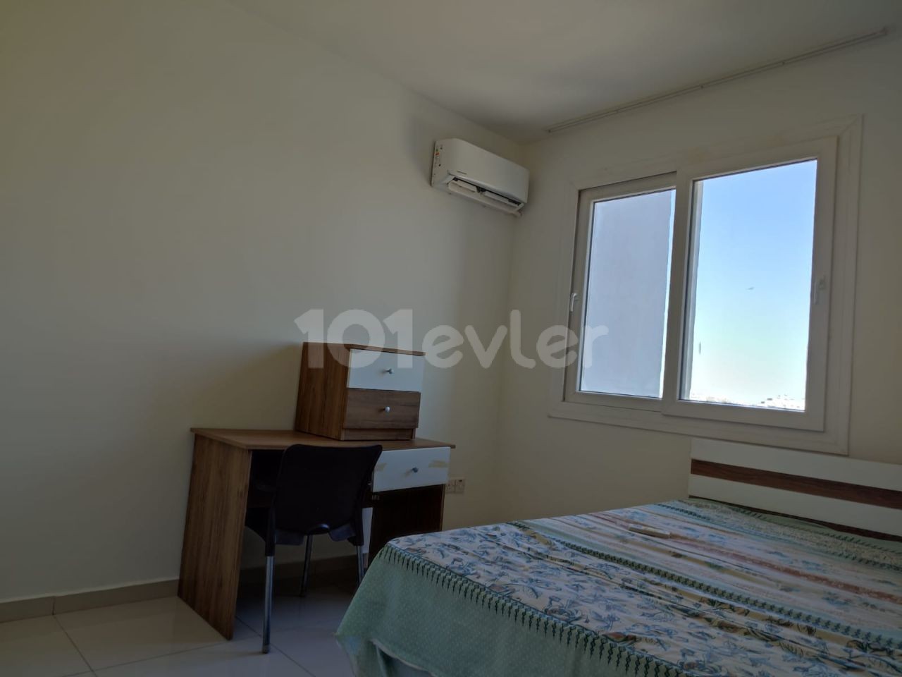 2+1 FULLY FURNISHED APARTMENT NEAR MITRALIDE MARKET AND STOPS ** 