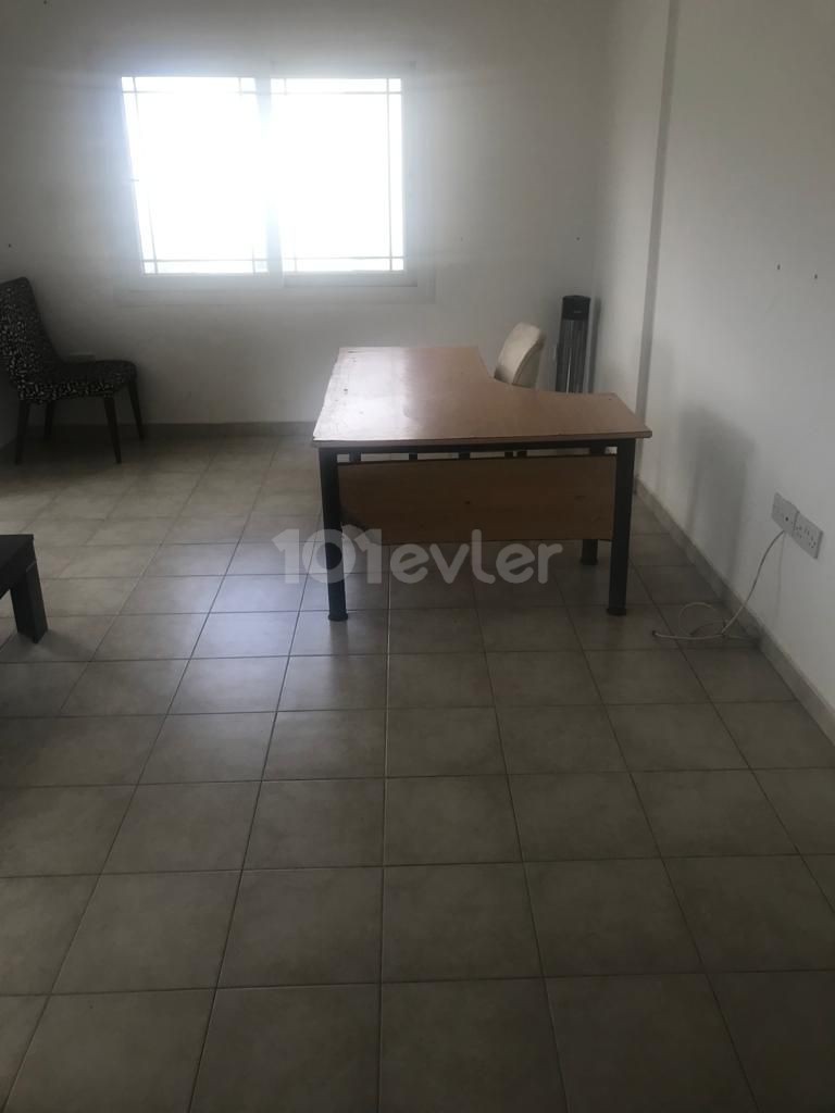 3+1 APARTMENT WITH LARGE BALCONY IN NICOSIA YENISEHIR