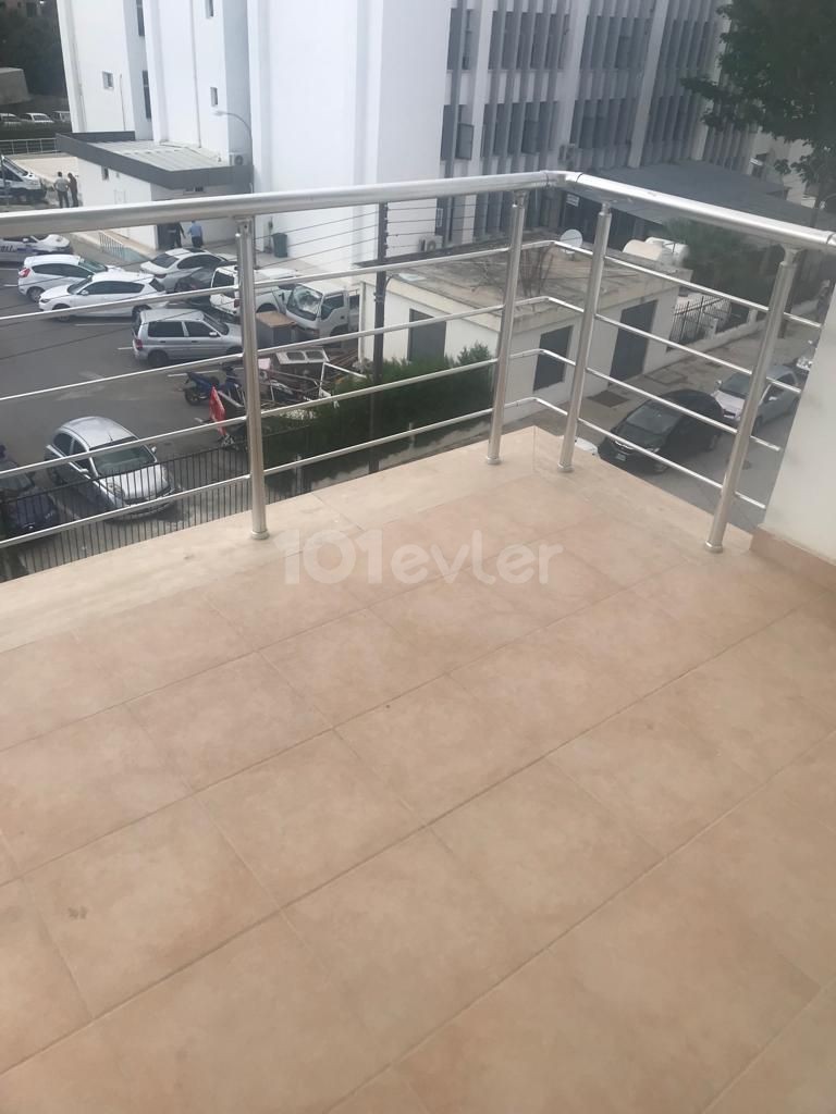 3+1 APARTMENT WITH LARGE BALCONY IN NICOSIA YENISEHIR