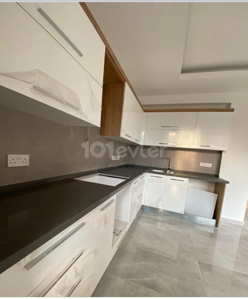 Flat For Sale in Küçük Kaymaklı, Nicosia