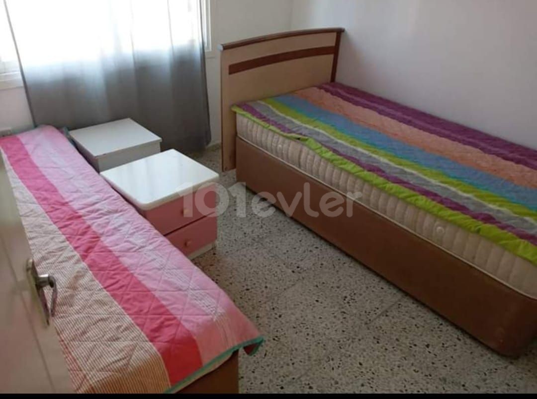 3+1 BARGAIN APARTMENT NEXT TO THE HOSPITAL IN ORTAKOY