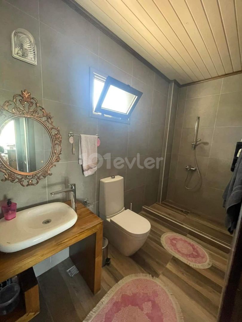 4 + 1 FULLY DETACHED VILLA IN MINARELİKÖY (NO VAT AND TRANSFORMER)