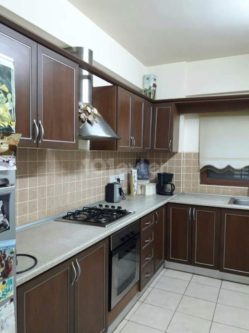 3+1 VERY SPACIOUS AND RENOVATED APARTMENT ON GÖNYELİ BOĞAZ YOLU