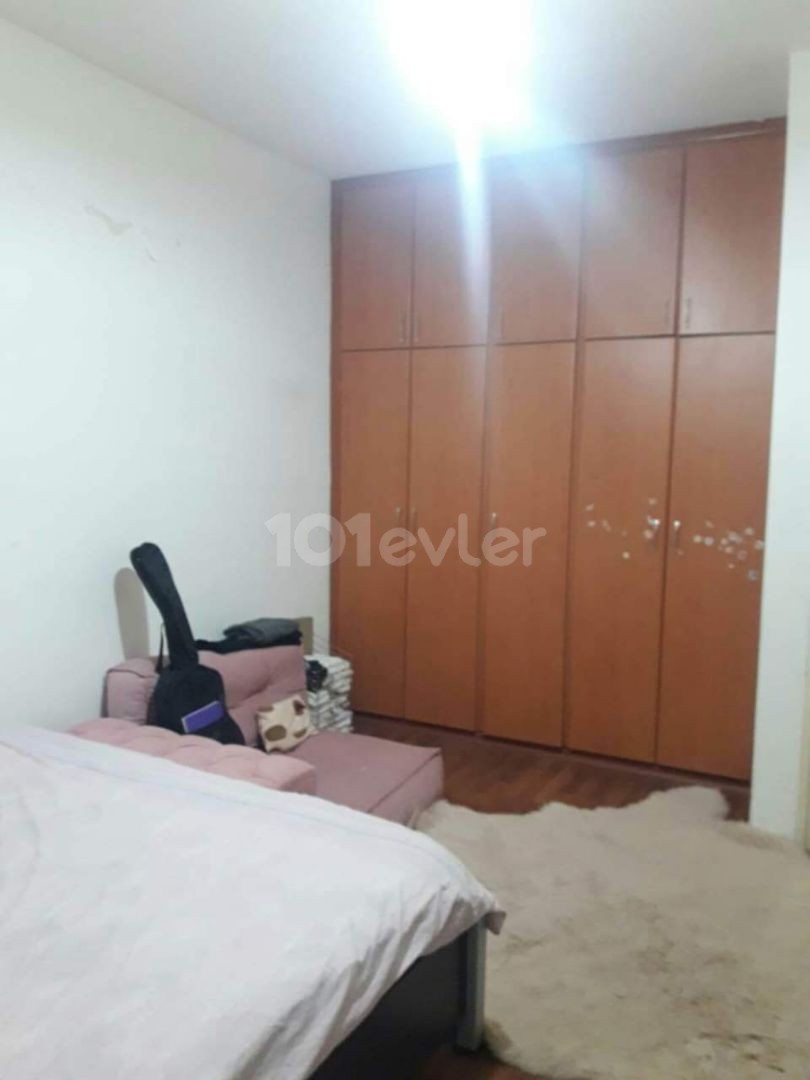 3+1 VERY SPACIOUS AND RENOVATED APARTMENT ON GÖNYELİ BOĞAZ YOLU